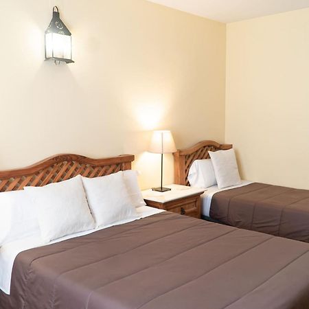 Hostal Posada Huecar Куенка Екстериор снимка