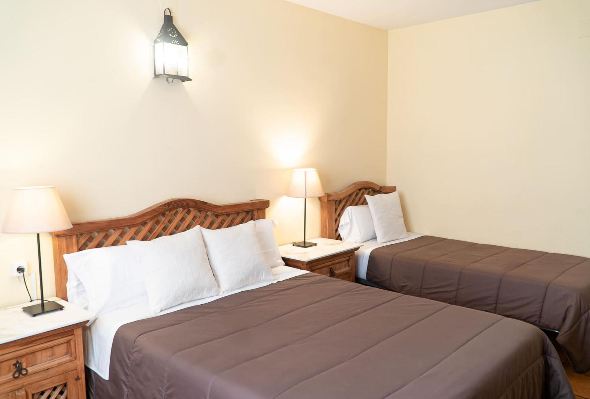 Hostal Posada Huecar Куенка Екстериор снимка