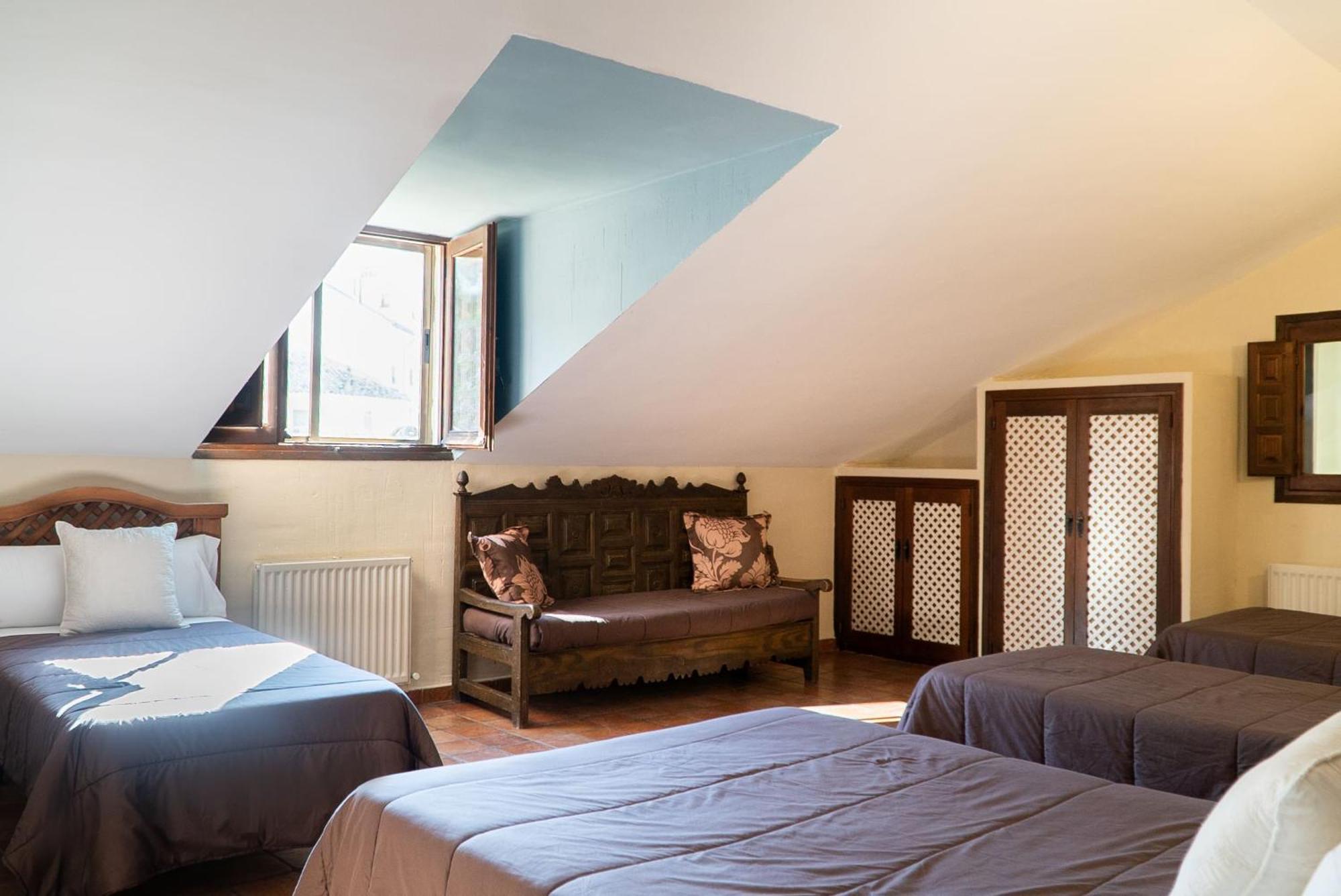 Hostal Posada Huecar Куенка Екстериор снимка