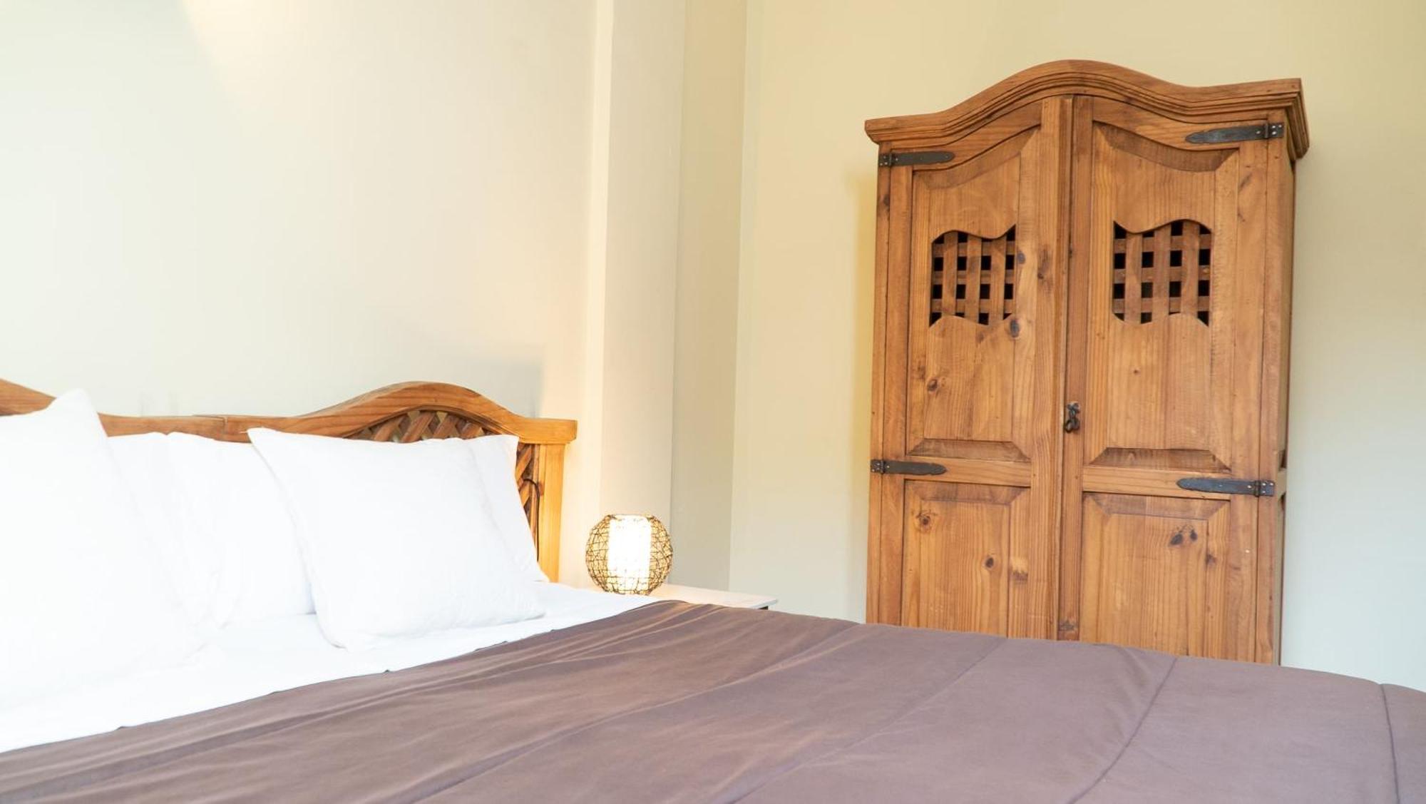 Hostal Posada Huecar Куенка Екстериор снимка