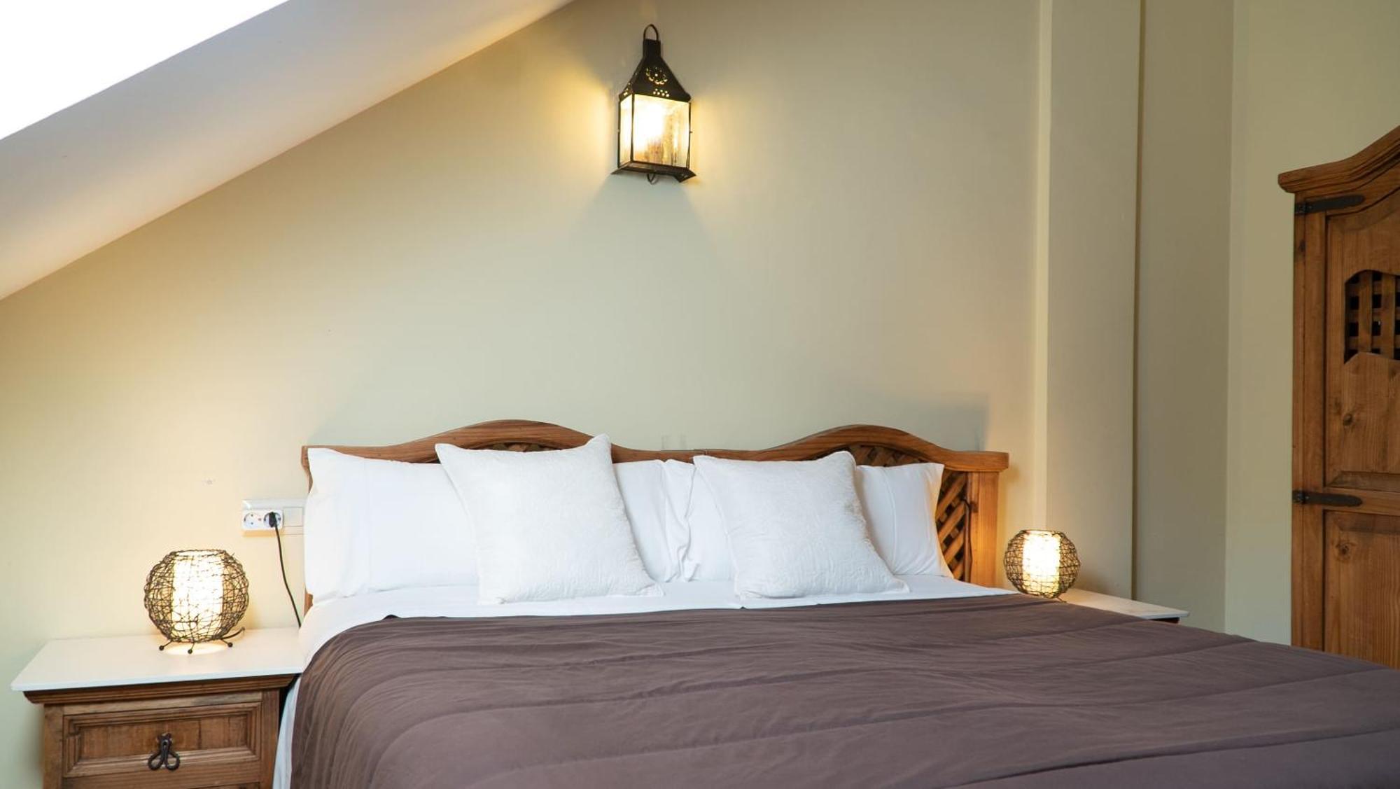 Hostal Posada Huecar Куенка Екстериор снимка