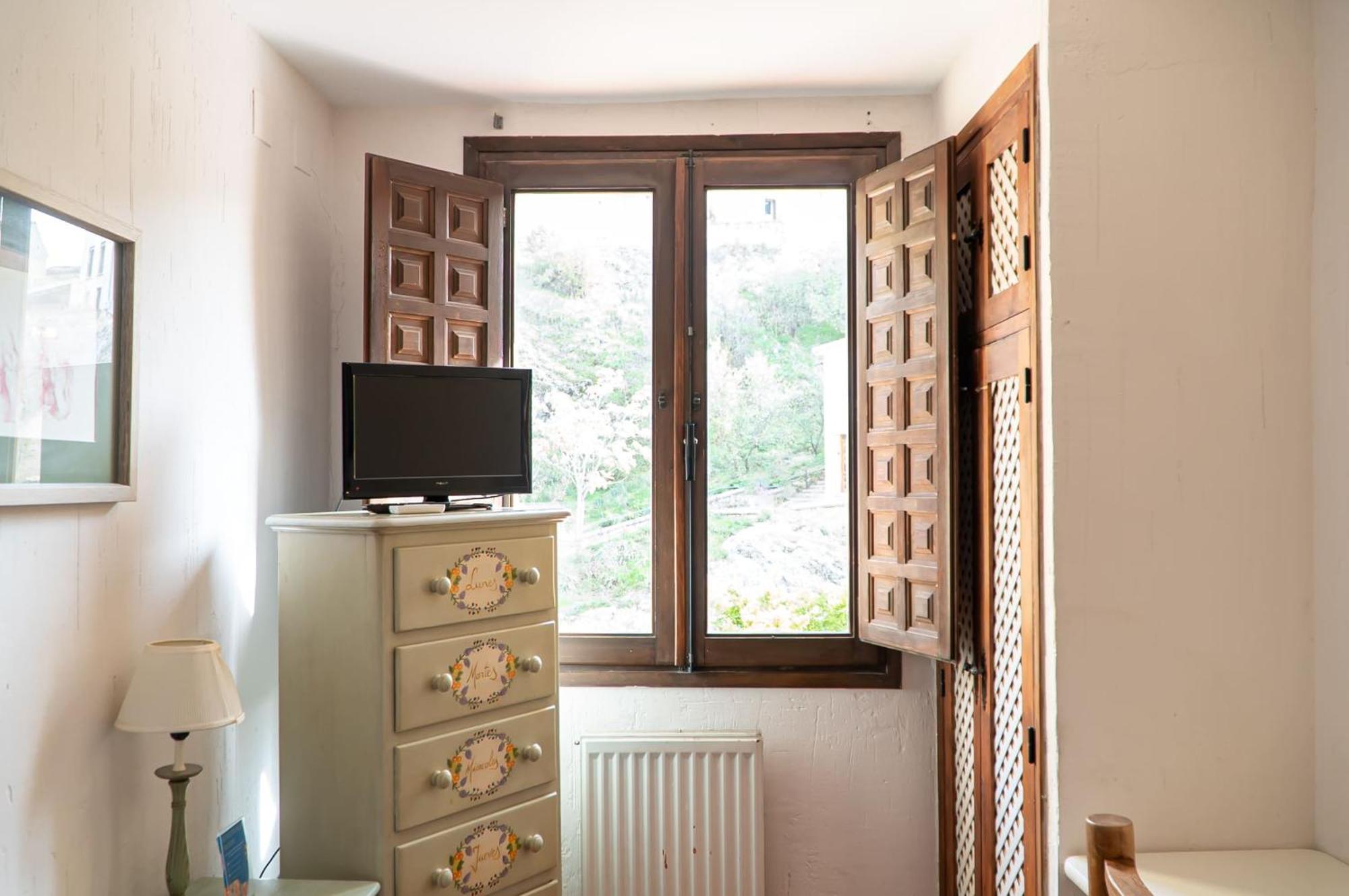 Hostal Posada Huecar Куенка Екстериор снимка